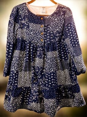 NWOT OshKosh Patchwork Navy Blue and White Floral Dress Buttons